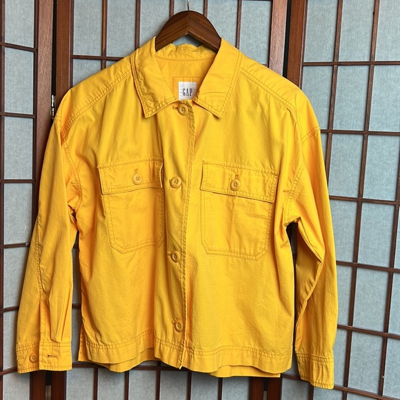 Gap Women's Yellow Jacket. Brand new. - Picture 7 of 7